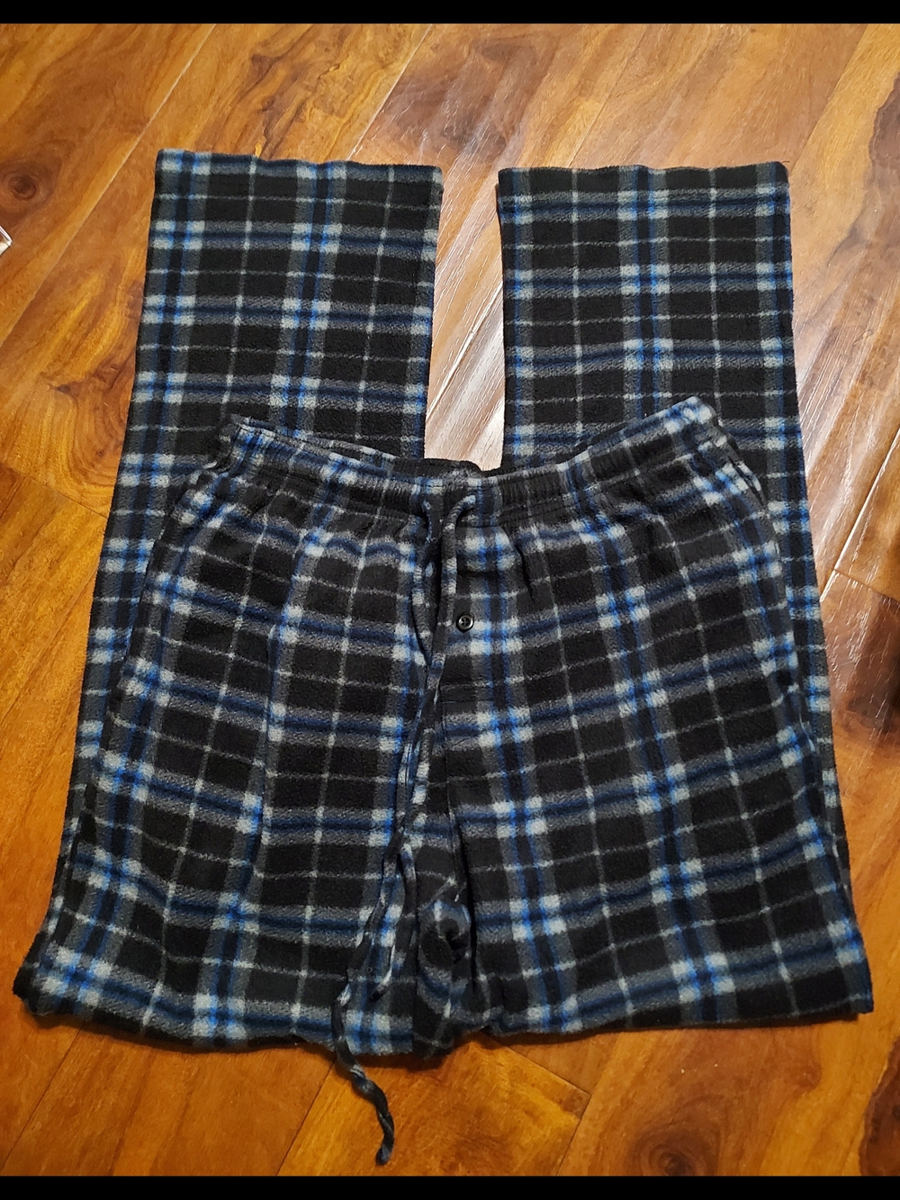 Beverly Hills Polo Club Black and Blue Plaid Fleece Joggers